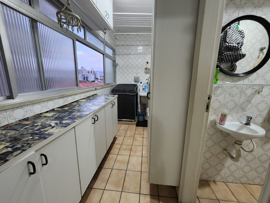 ÓTIMO Apartamento com 3 dormitórios à venda, 128 m² por R$ 670.000 - Embaré - Santos/SP